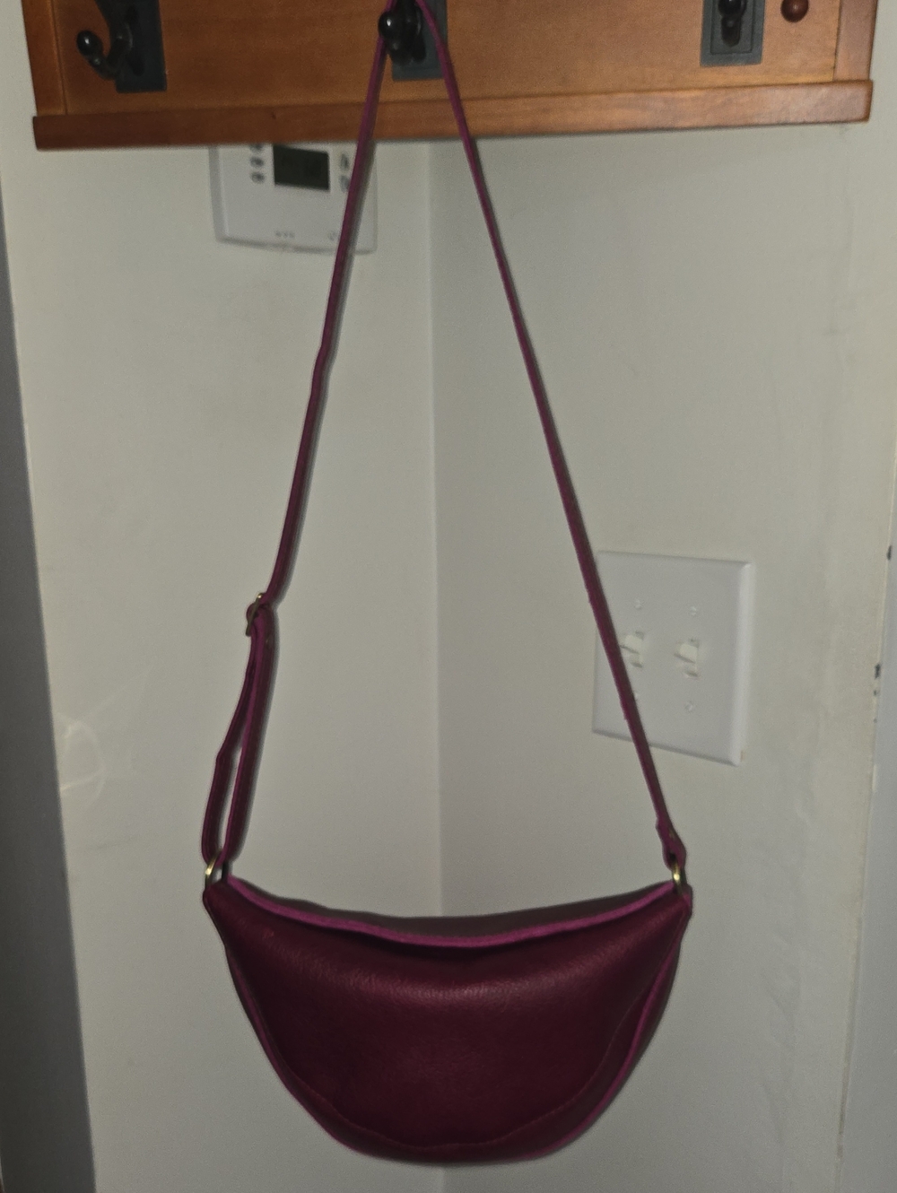 Medium Orchid Koala Sling